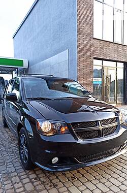 Мінівен Dodge Grand Caravan 2016 в Івано-Франківську