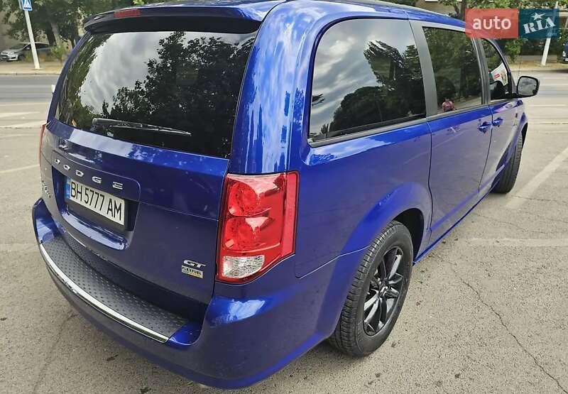 Мінівен Dodge Grand Caravan 2019 в Одесі