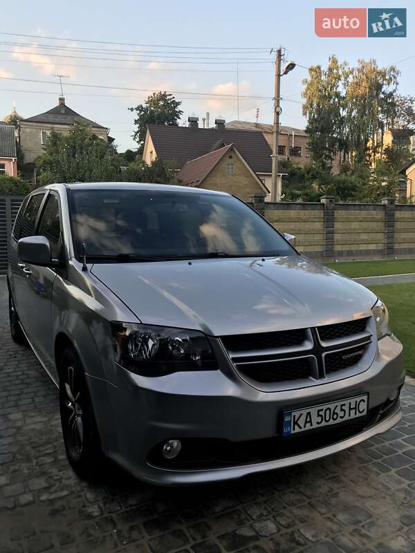 Dodge Grand Caravan 2017