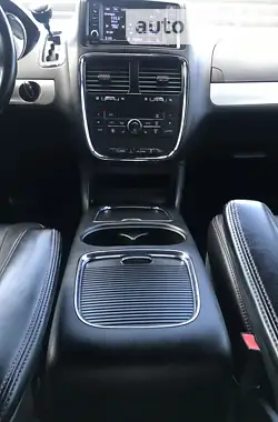 Dodge Grand Caravan 2017