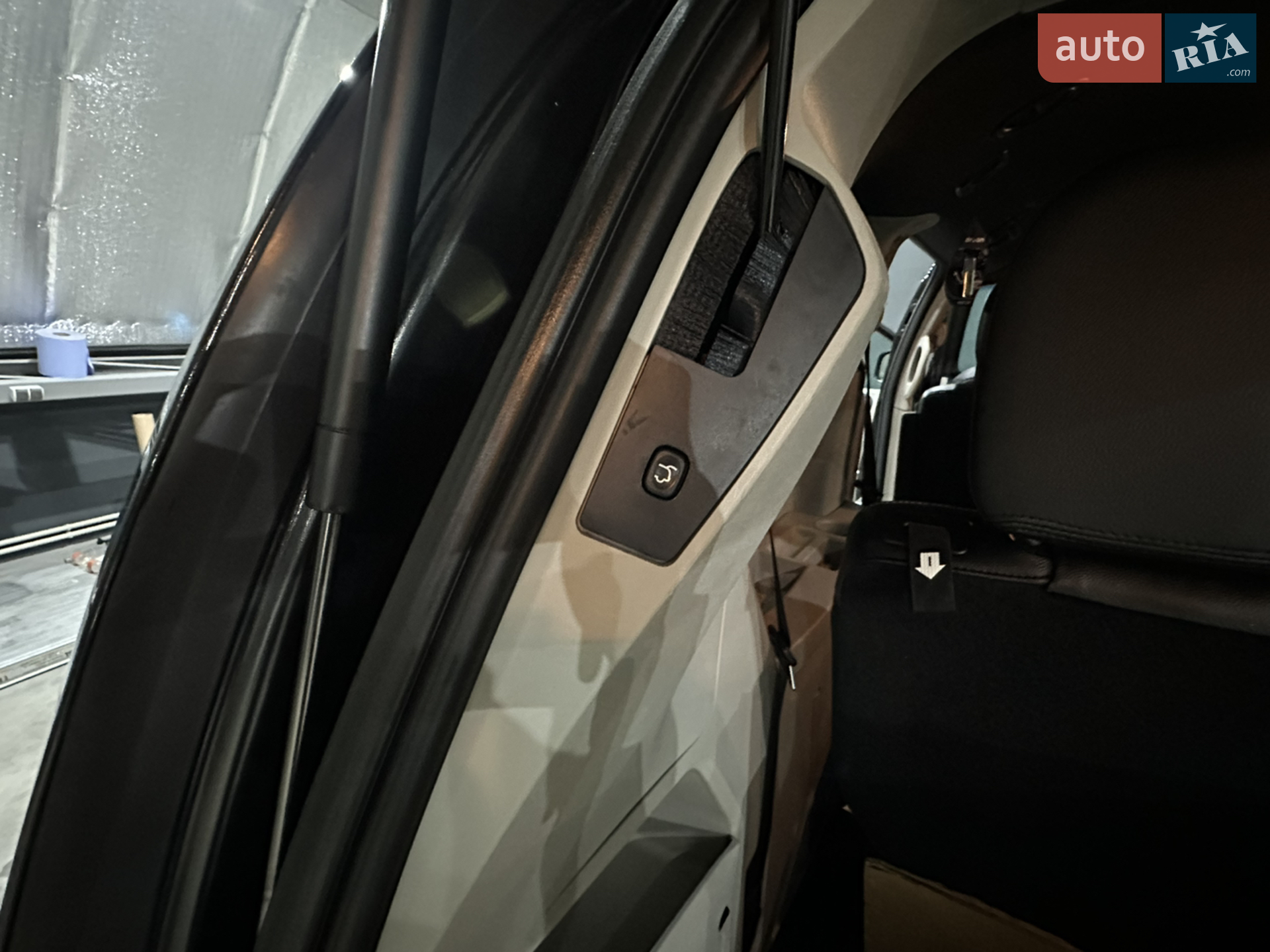 Dodge Grand Caravan 2016 VIN 2C4RDGCG4HR624916 фото оголошення 19 з 21