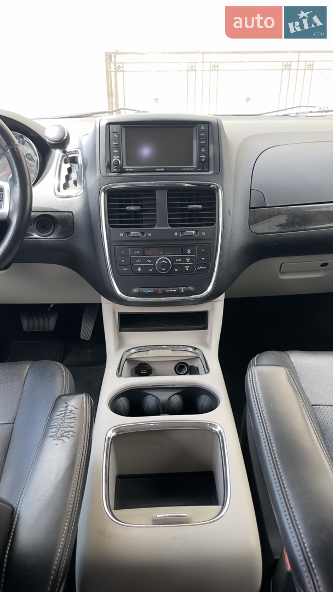 2016 Dodge Caravan - мініатюра 7