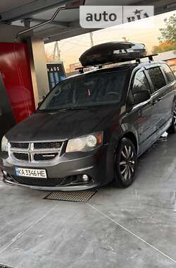 Мінівен Dodge Grand Caravan 2011 в Києві