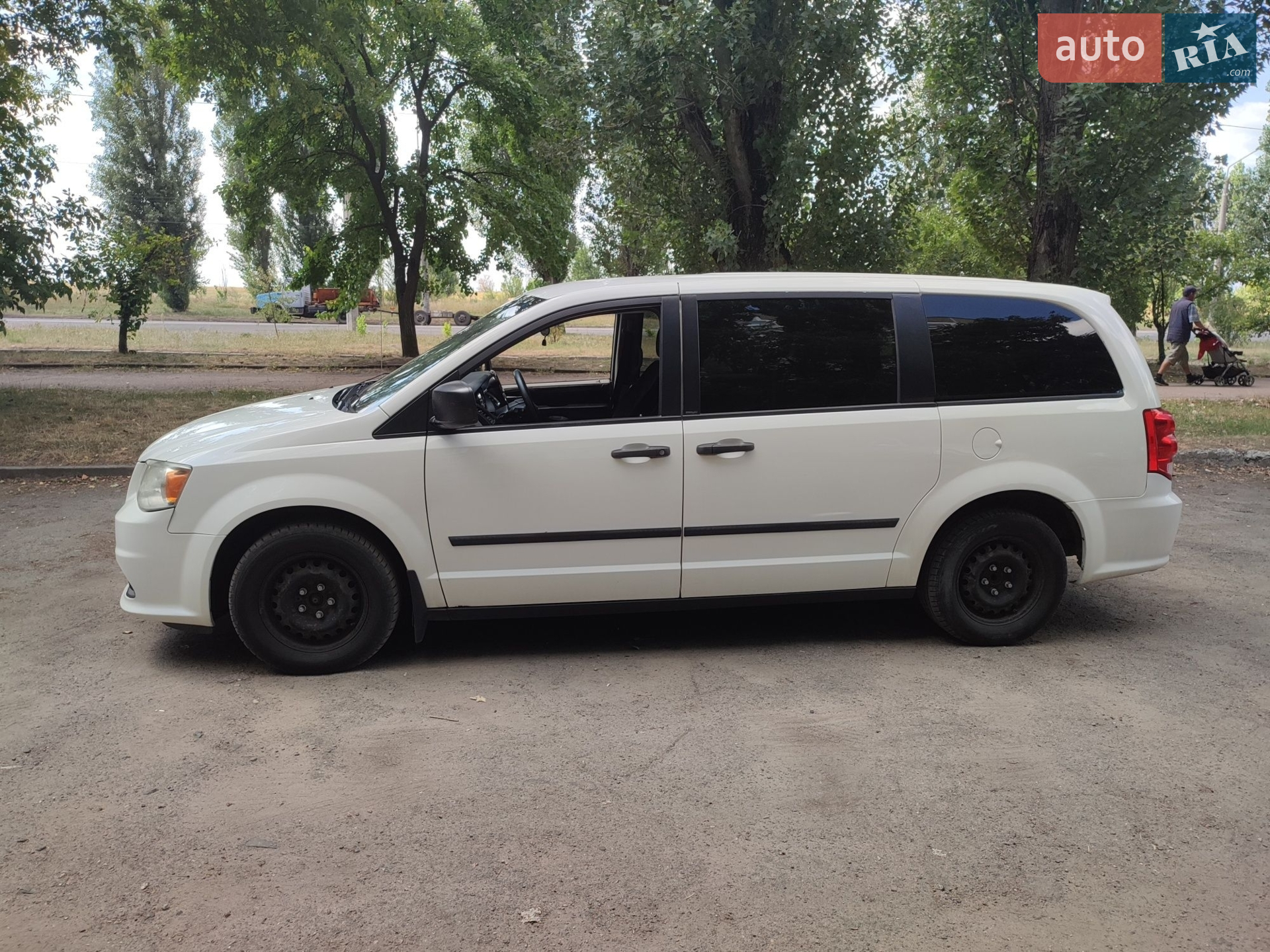 2012 Dodge Caravan - мініатюра 2