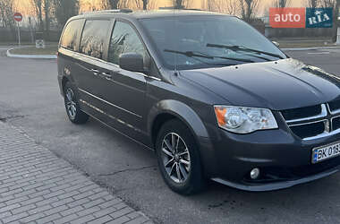 Минивэн Dodge Grand Caravan 2017 в Ровно