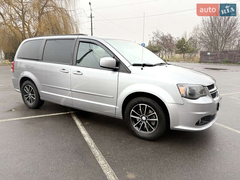 Dodge Grand Caravan 2017