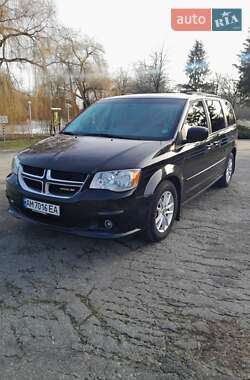 Минивэн Dodge Grand Caravan 2016 в 