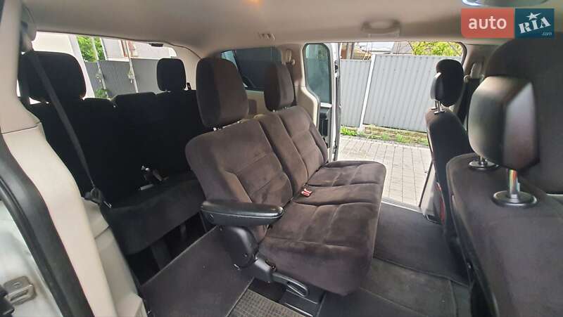Минивэн Dodge Grand Caravan 2013 в Львове