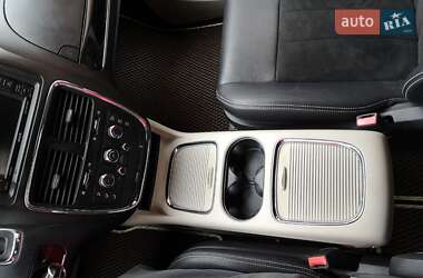 Минивэн Dodge Grand Caravan 2020 в 
