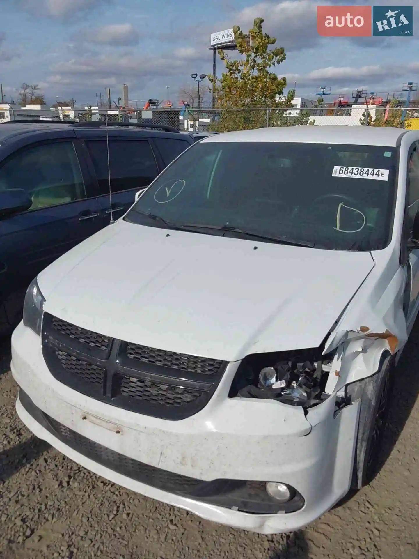 2017 Dodge Caravan - мініатюра 9