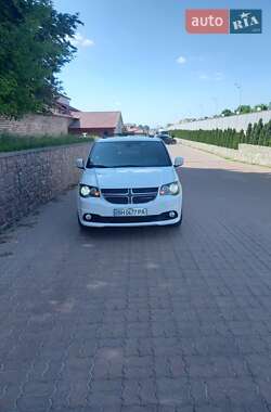 Мінівен Dodge Grand Caravan 2017 в 