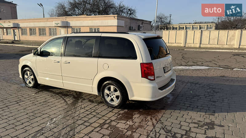 Минивэн Dodge Grand Caravan 2011 в Полтаве