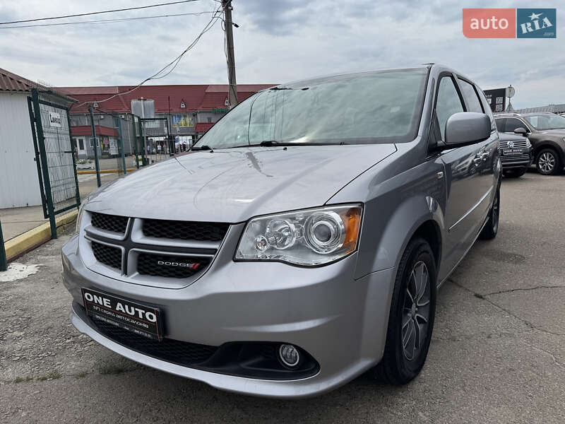Dodge Grand Caravan 2017