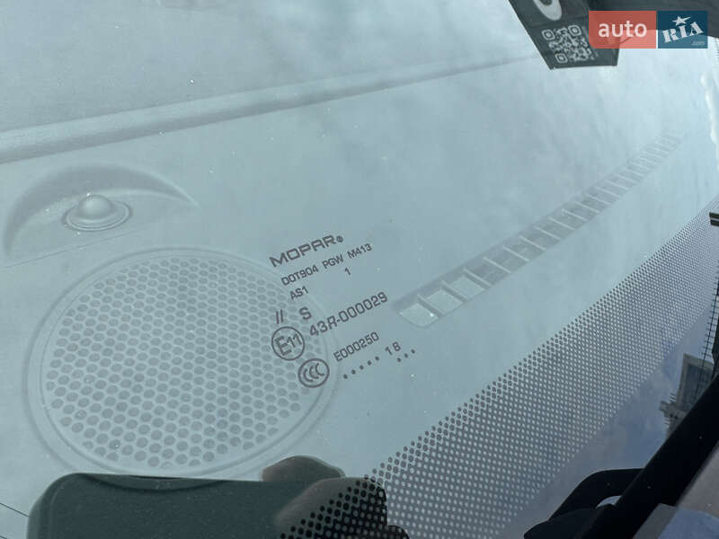 Мінівен Dodge Grand Caravan 2017 в Києві