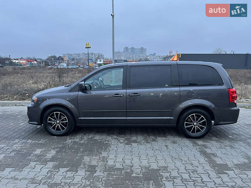 Мінівен Dodge Grand Caravan 2016 в Боярці