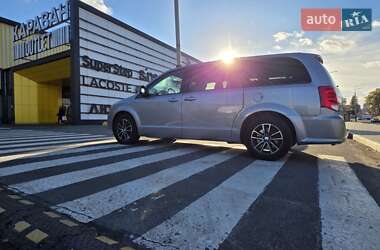 Мінівен Dodge Grand Caravan 2017 в Києві
