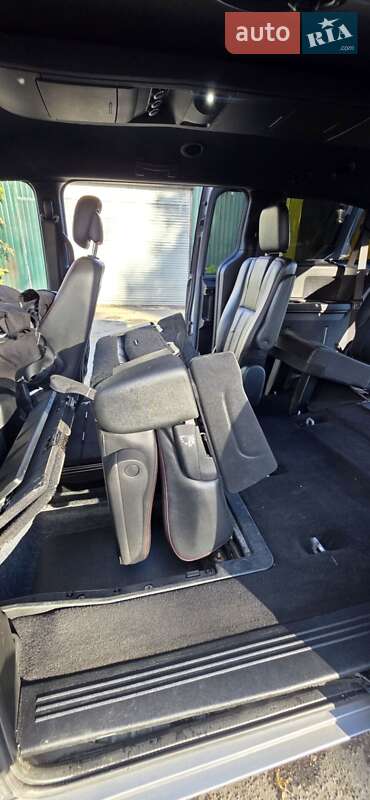 Мінівен Dodge Grand Caravan 2017 в Києві