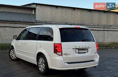 Мінівен Dodge Grand Caravan 2017 в 