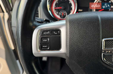 Мінівен Dodge Grand Caravan 2017 в 