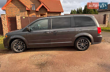 Мінівен Dodge Grand Caravan 2017 в  фото 3 Мінівен Dodge Grand Caravan 2017 в