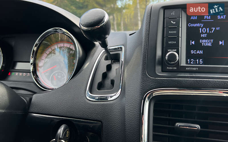 Мінівен Dodge Grand Caravan 2020 в Львові фото 16 Мінівен Dodge Grand Caravan 2020 в Львові