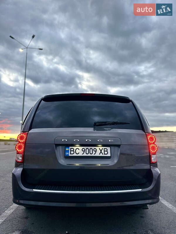 Мінівен Dodge Grand Caravan 2020 в Львові фото 13 Мінівен Dodge Grand Caravan 2020 в Львові