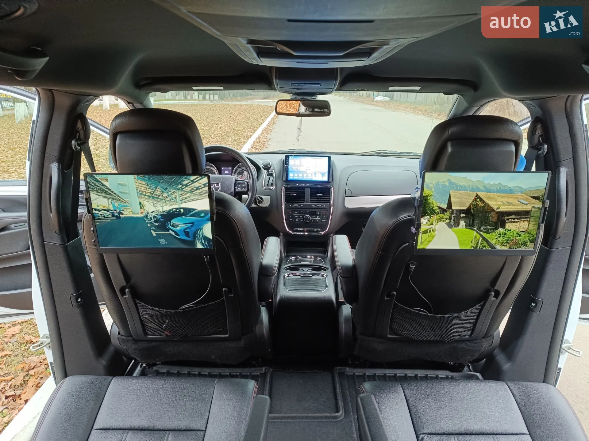 2020 Dodge Caravan - мініатюра 18