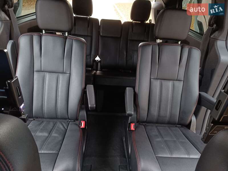 Минивэн Dodge Grand Caravan 2020 в Полтаве фото 25 Минивэн Dodge Grand Caravan 2020 в Полтаве