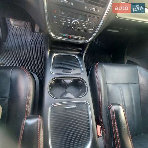 Мінівен Dodge Grand Caravan 2018 в Одесі