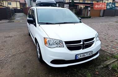 Мінівен Dodge Grand Caravan 2015 в Черкасах