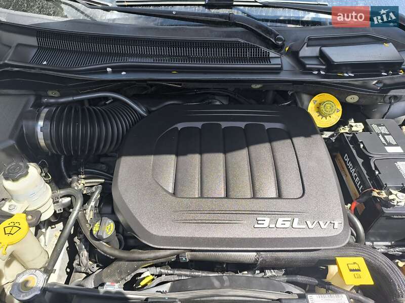 Минивэн Dodge Grand Caravan 2017 в Белой Церкви фото 18 Минивэн Dodge Grand Caravan 2017 в Белой Церкви
