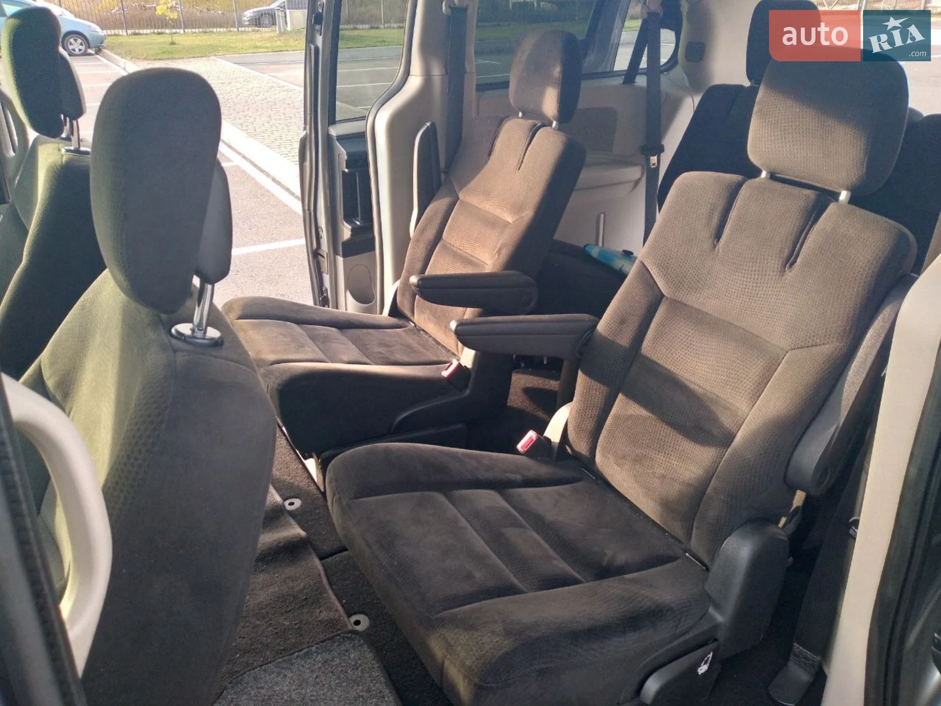2015 Dodge Caravan - мініатюра 11