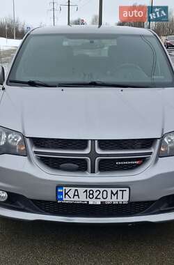 Минивэн Dodge Grand Caravan 2017 в Буче
