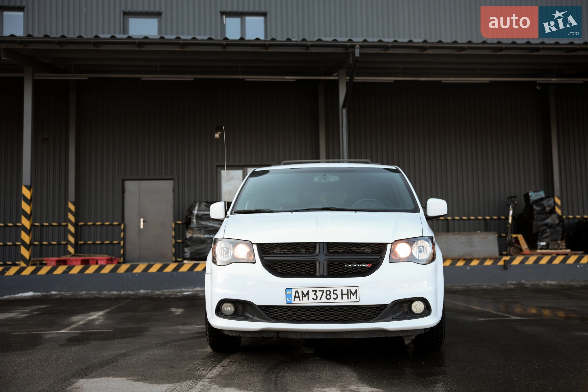 2017 Dodge Caravan - мініатюра 2