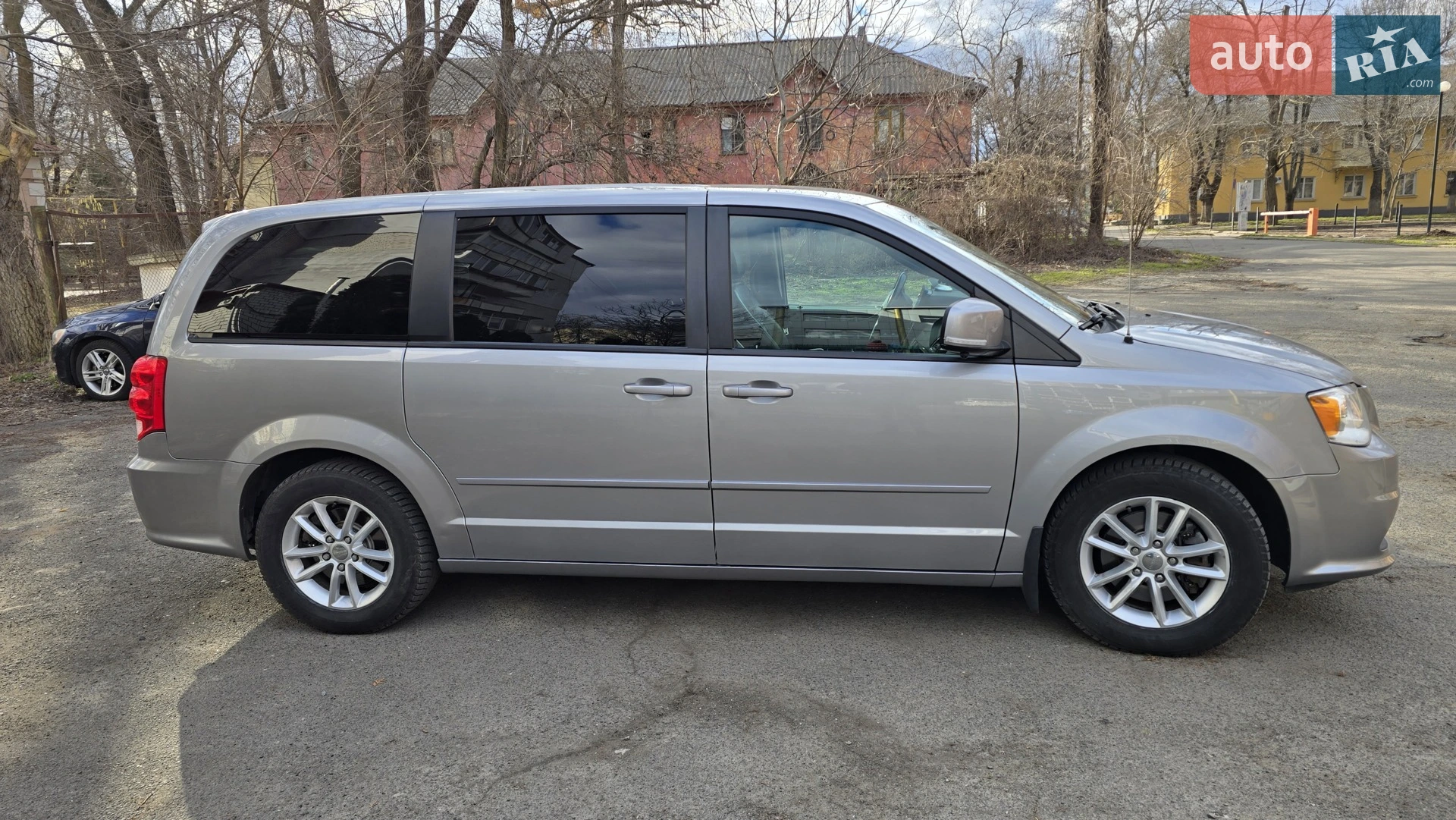 2016 Dodge Caravan - мініатюра 3