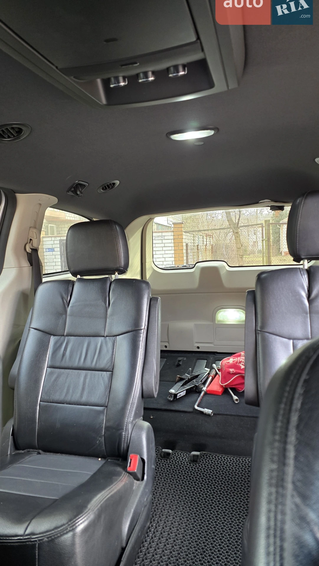 2016 Dodge Caravan - мініатюра 17