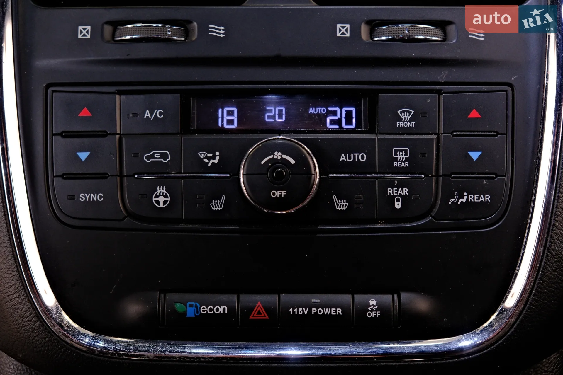 2018 Dodge Caravan - мініатюра 16