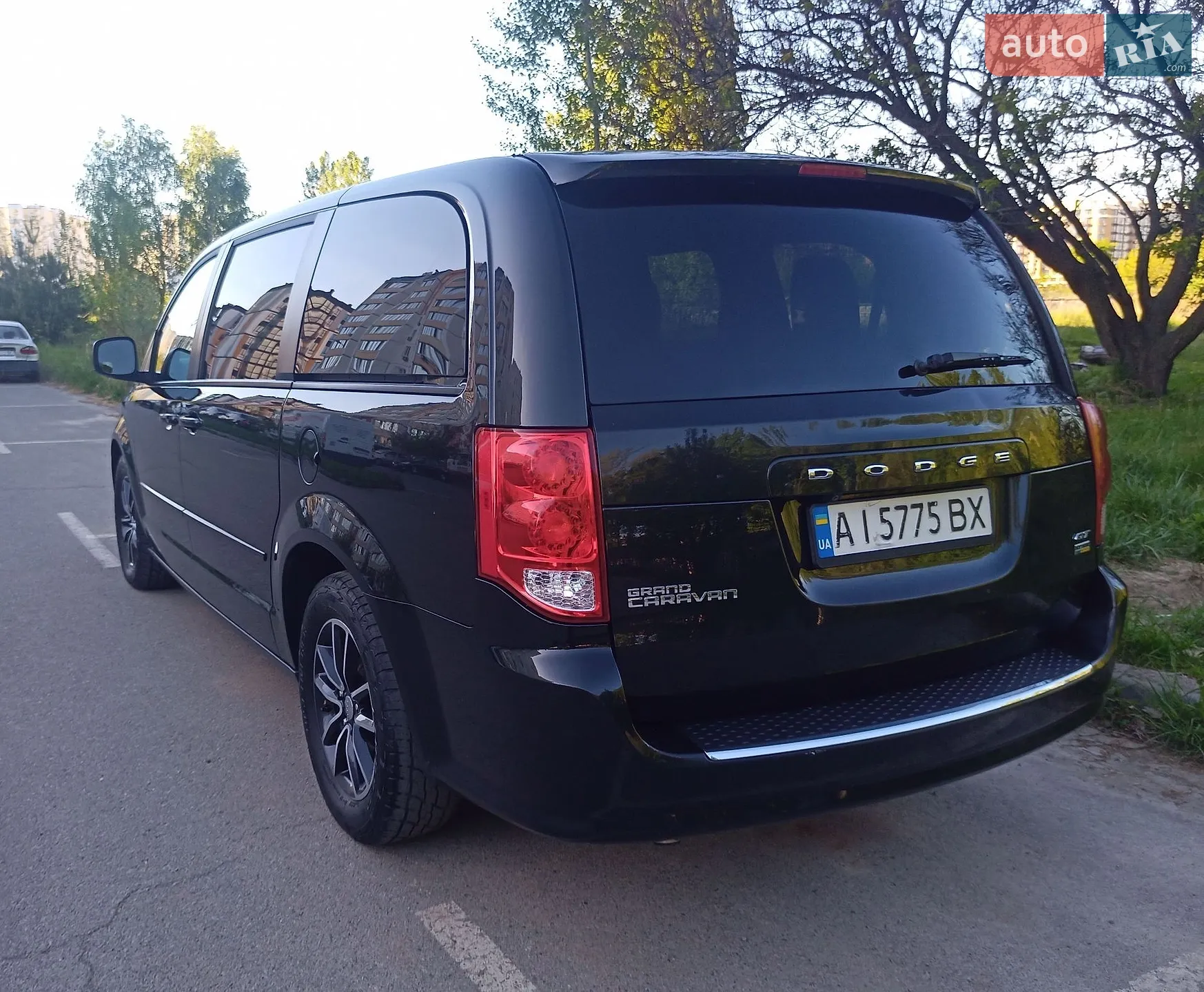 2017 Dodge Caravan - мініатюра 4