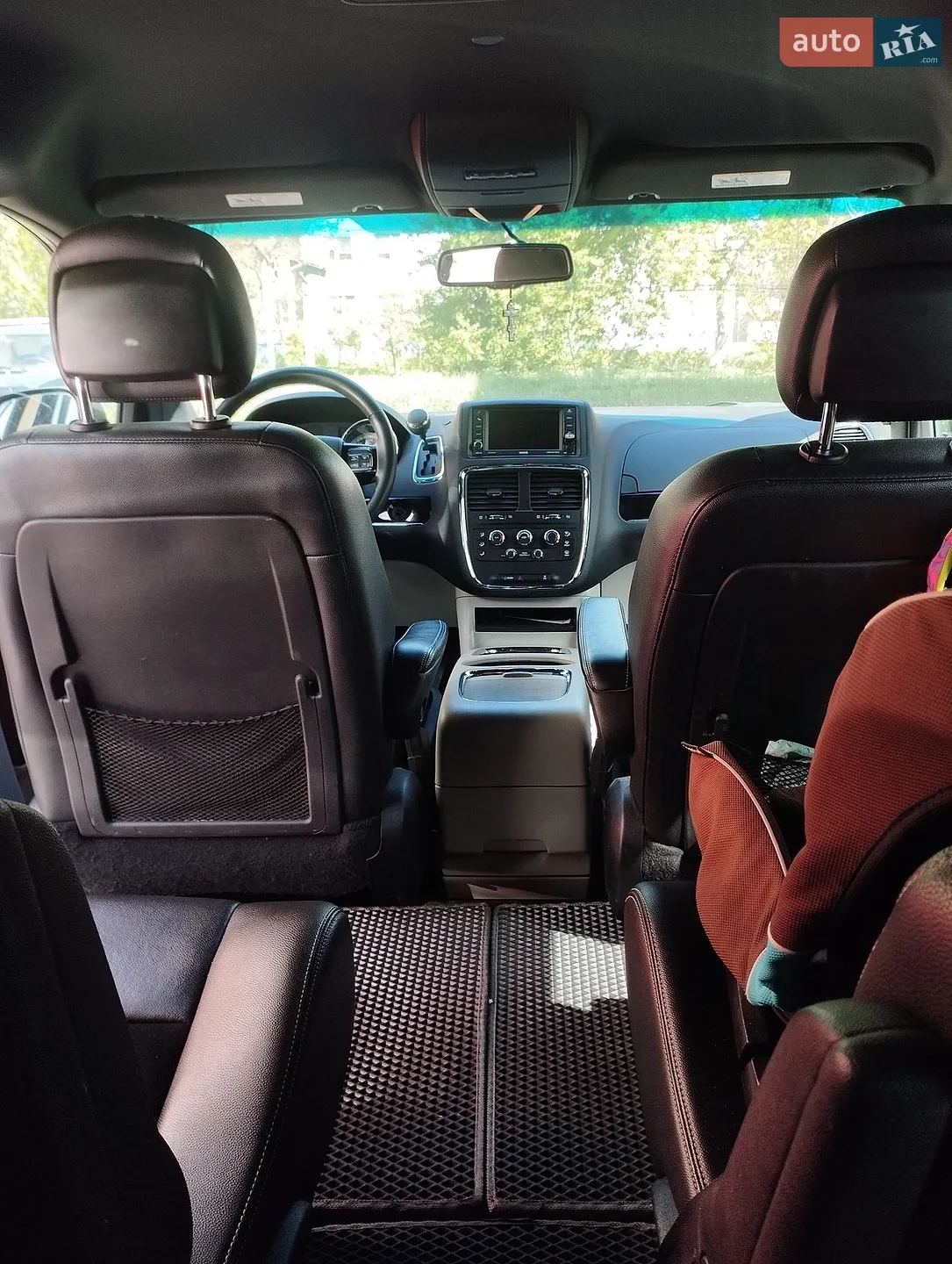 2017 Dodge Caravan - мініатюра 10