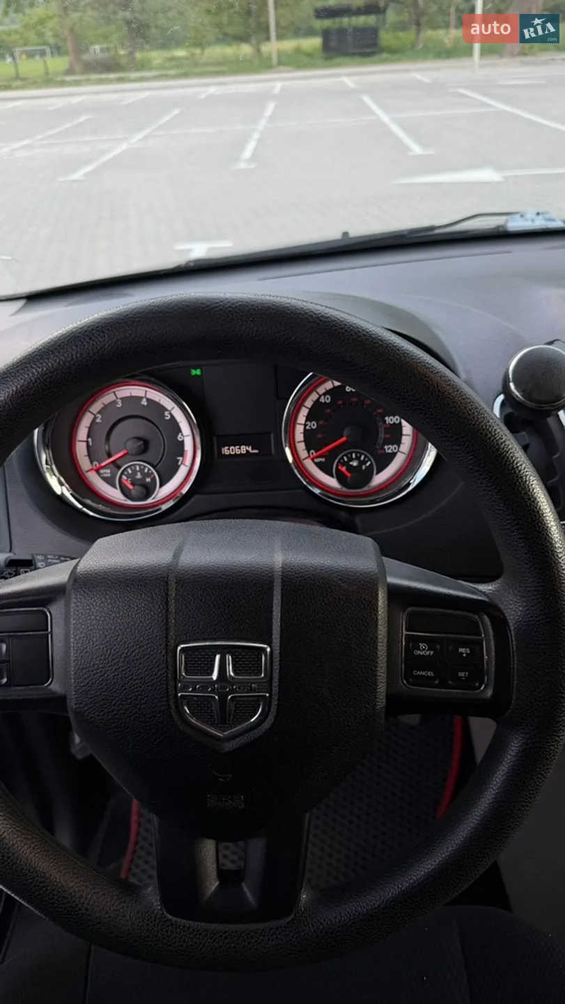 2014 Dodge Caravan - мініатюра 7