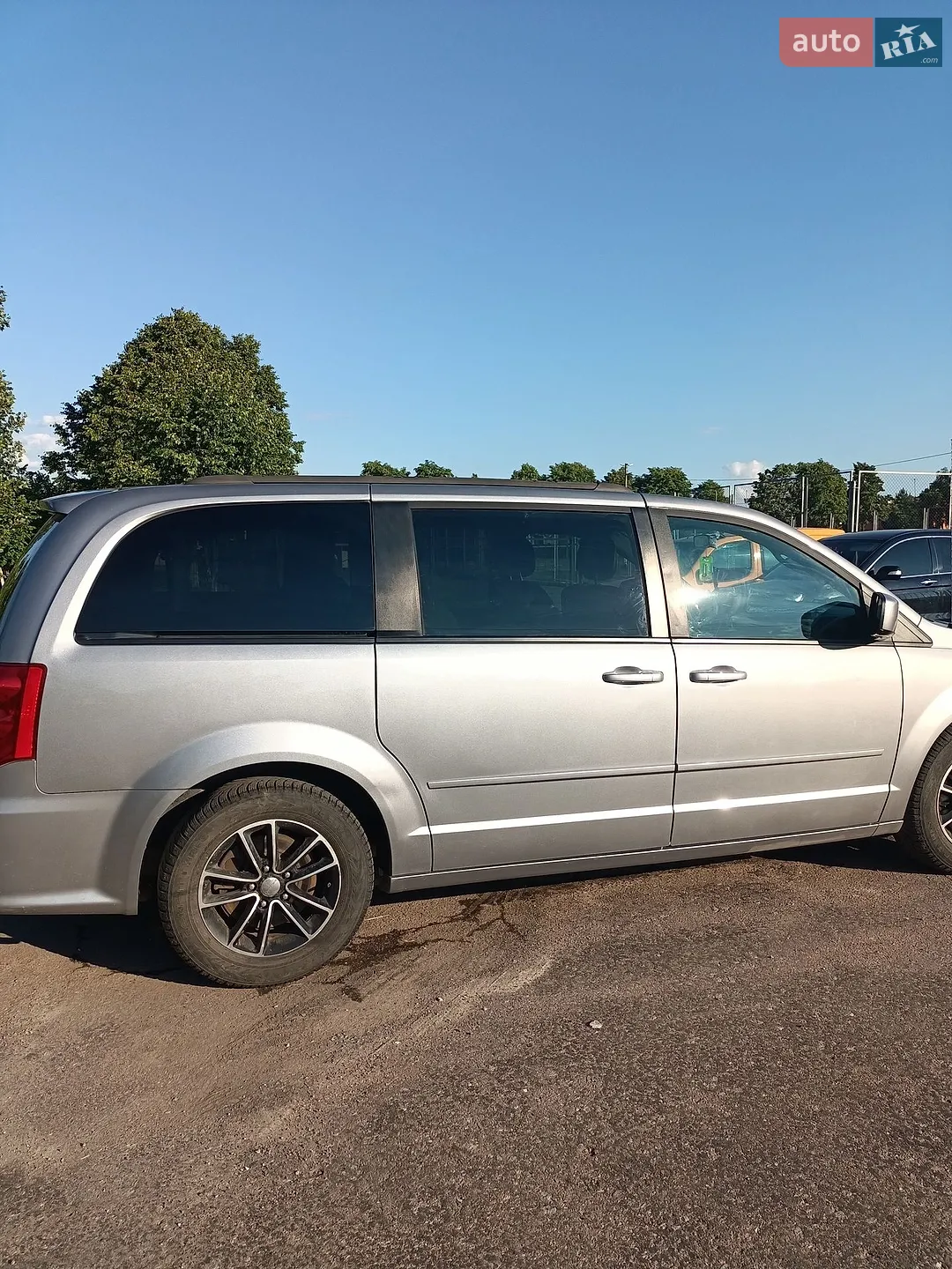2016 Dodge Caravan - мініатюра 5