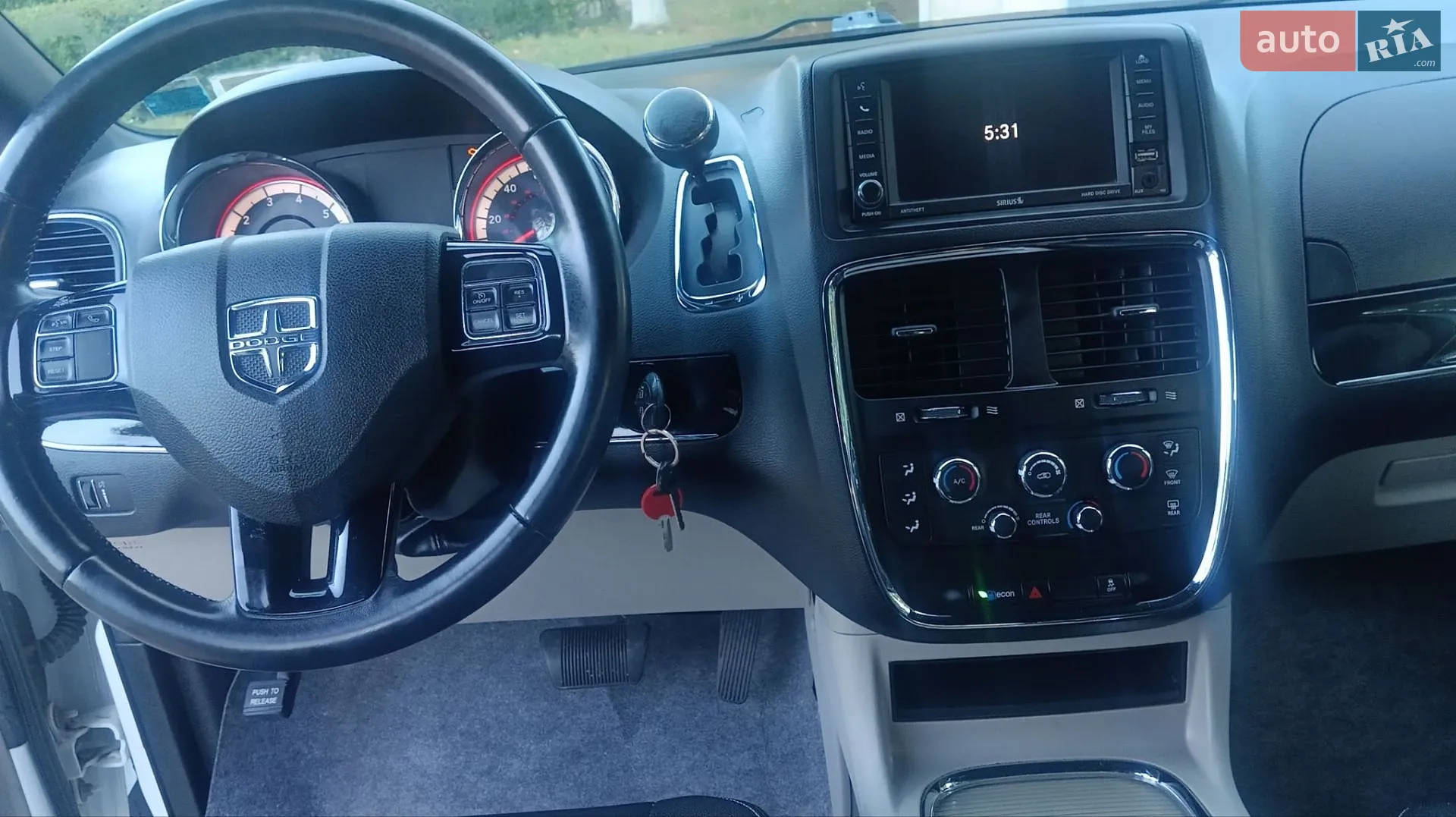 2017 Dodge Caravan - мініатюра 6