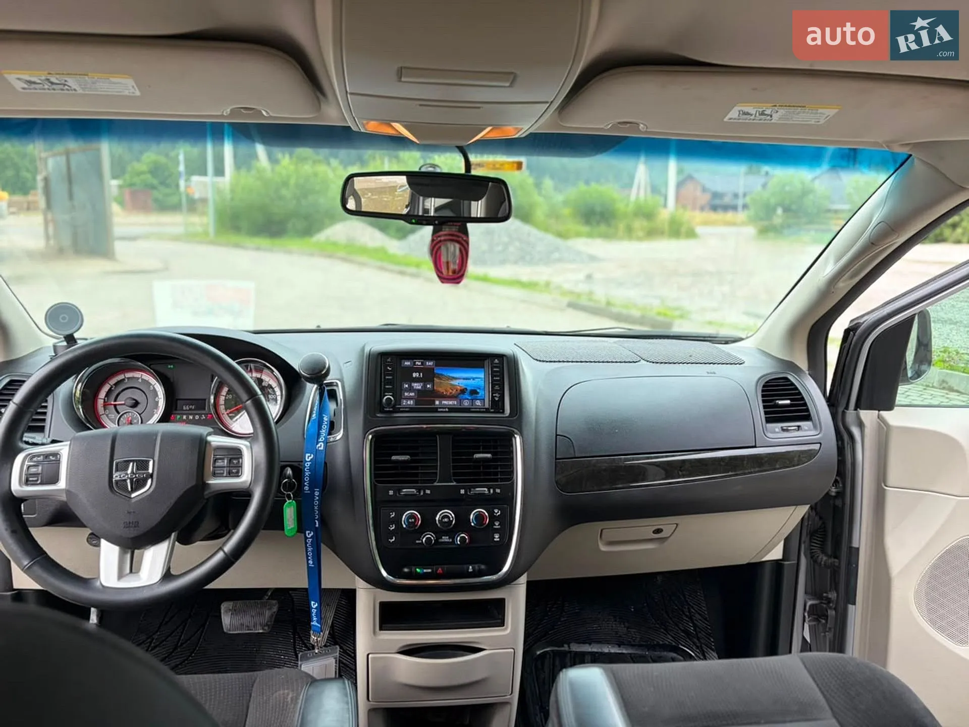 2017 Dodge Caravan - мініатюра 11