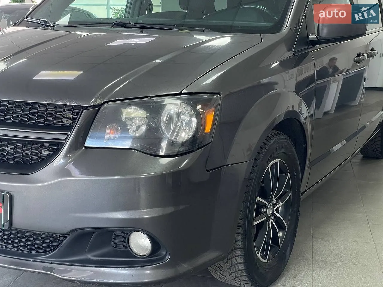 2018 Dodge Caravan - мініатюра 5