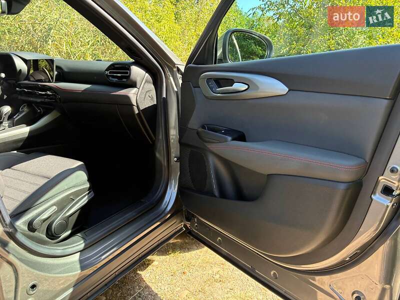 Внедорожник / Кроссовер Dodge Hornet 2023 в Ивано-Франковске