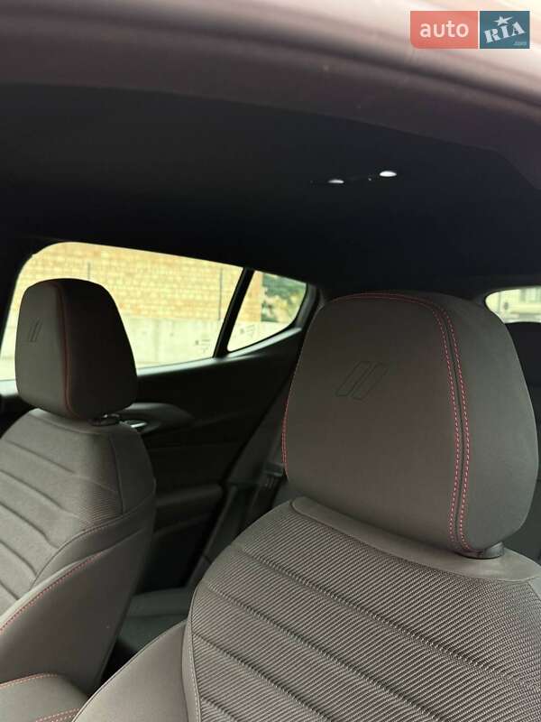 Внедорожник / Кроссовер Dodge Hornet 2023 в Киеве фото 28 Внедорожник / Кроссовер Dodge Hornet 2023 в Киеве