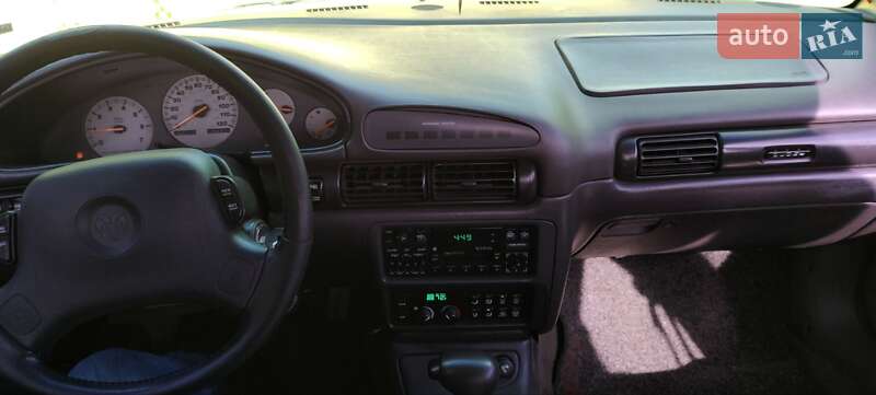 Седан Dodge Intrepid 1993 в Днепре