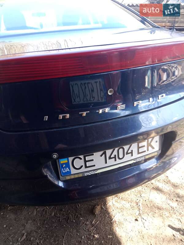 Седан Dodge Intrepid 2004 в Яремче
