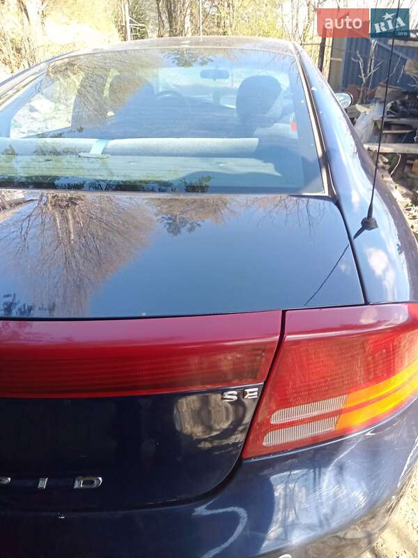 Седан Dodge Intrepid 2004 в Яремче