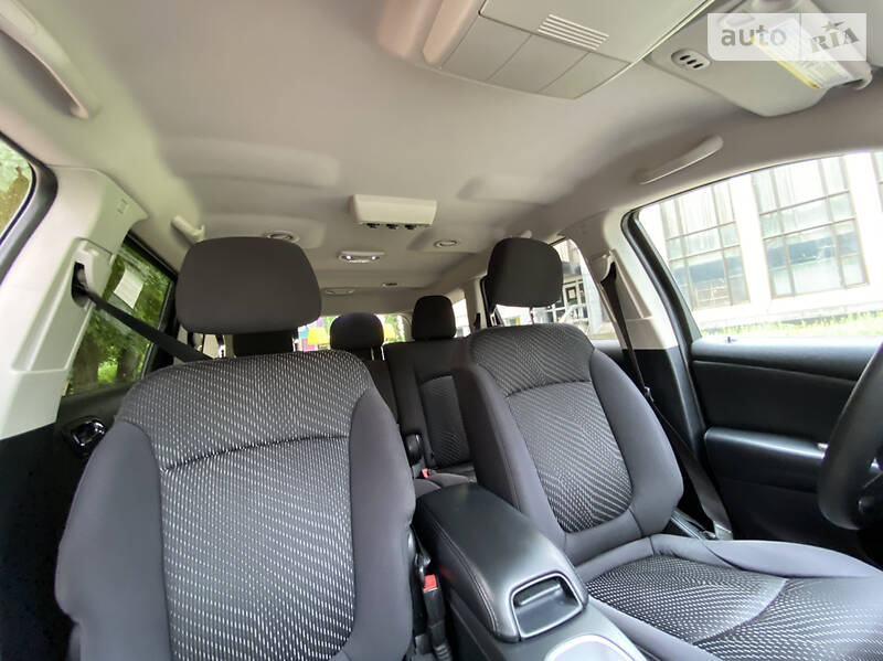 Позашляховик / Кросовер Dodge Journey 2012 в Житомирі фото 32 Позашляховик / Кросовер Dodge Journey 2012 в Житомирі